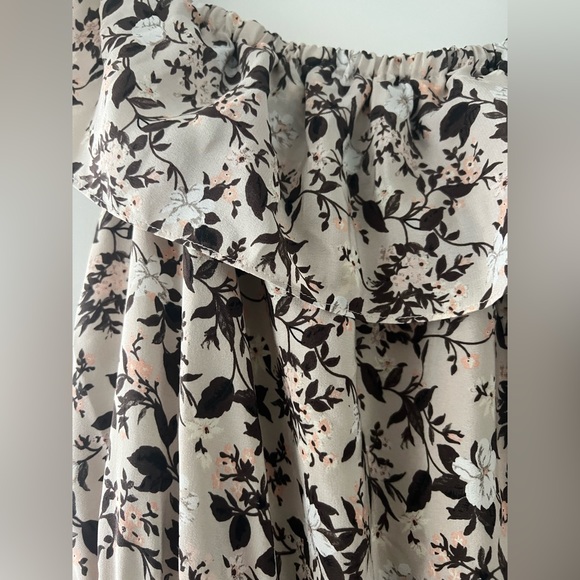 Club Monaco floral off the shoulder maxi dress - Picture 2 of 3